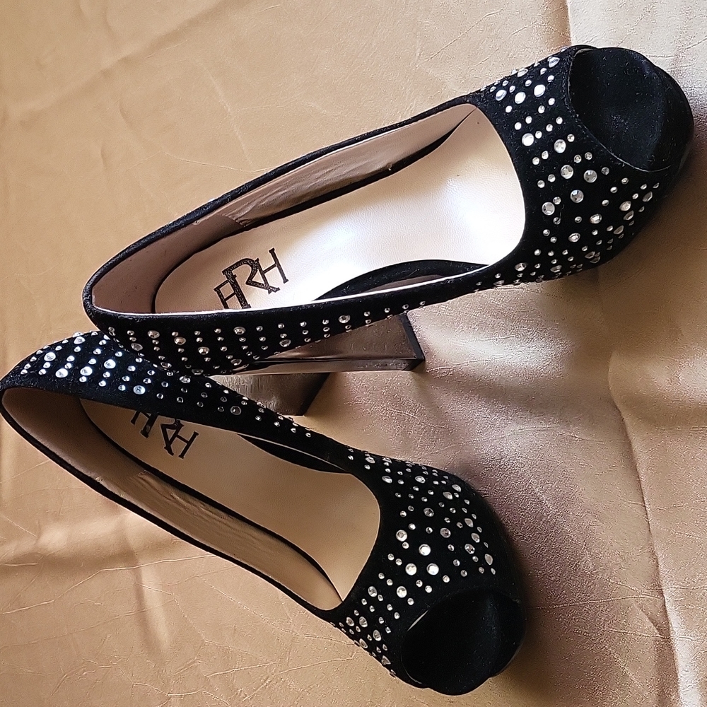 FRH EUC women's black velvet embellished stoned stiletto heels size 7.